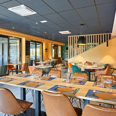 Kyriad Sur Yon Hotel