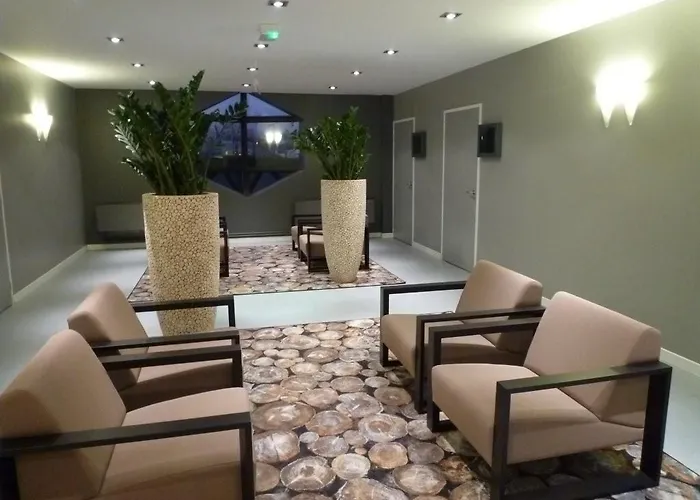 Kyriad Sur Yon Hotel