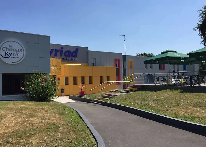 Kyriad Sur Yon Hotel